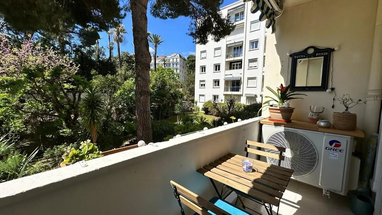 B023 Tres Bel Appartement Proche De La Mer A Cannes 0*,  France